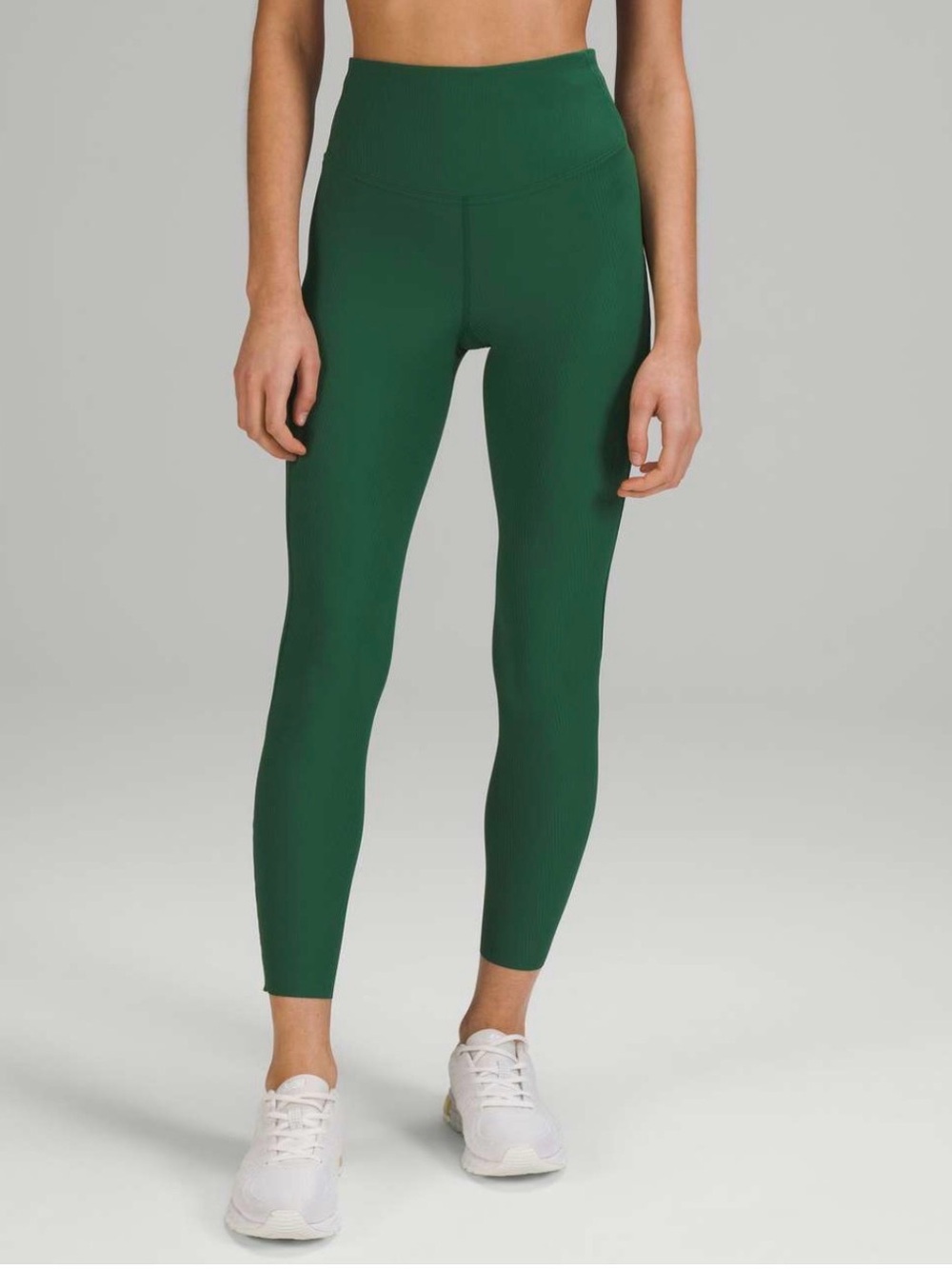 Lululemon Base Pace High-Rise Ribbed Tight 25"
Everglade Green size 6
